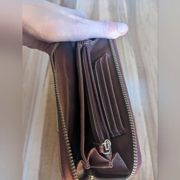 Fossil Zip Wallet Clutch - Colorblock Geometric Pattern - Picture 11 of 11